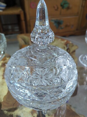 Vintage große Bleikristall Süßigkeitenschale mit Deckel Top Zustand 10 Zoll groß 