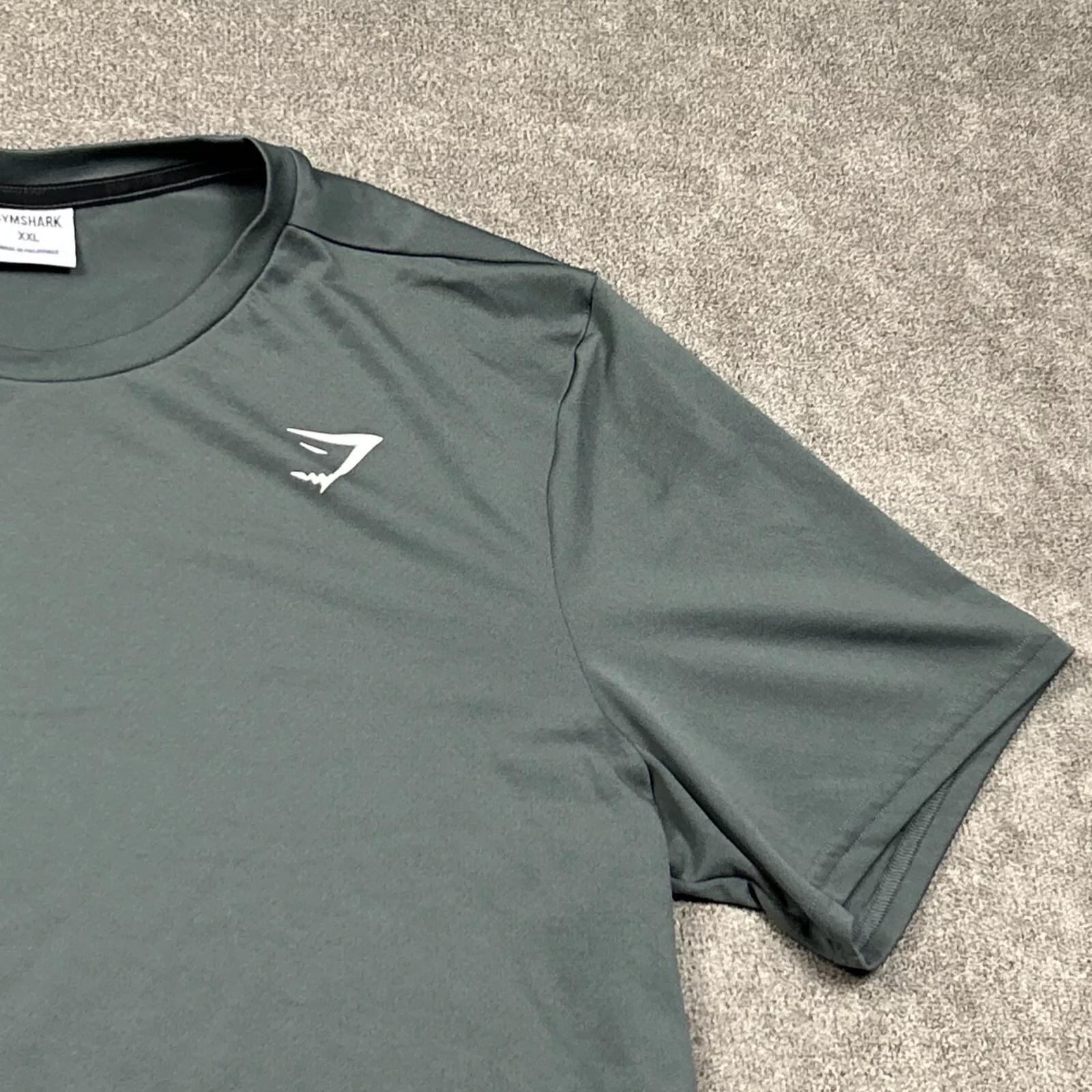 gymshark short sleeve activewear stretch logo shirt