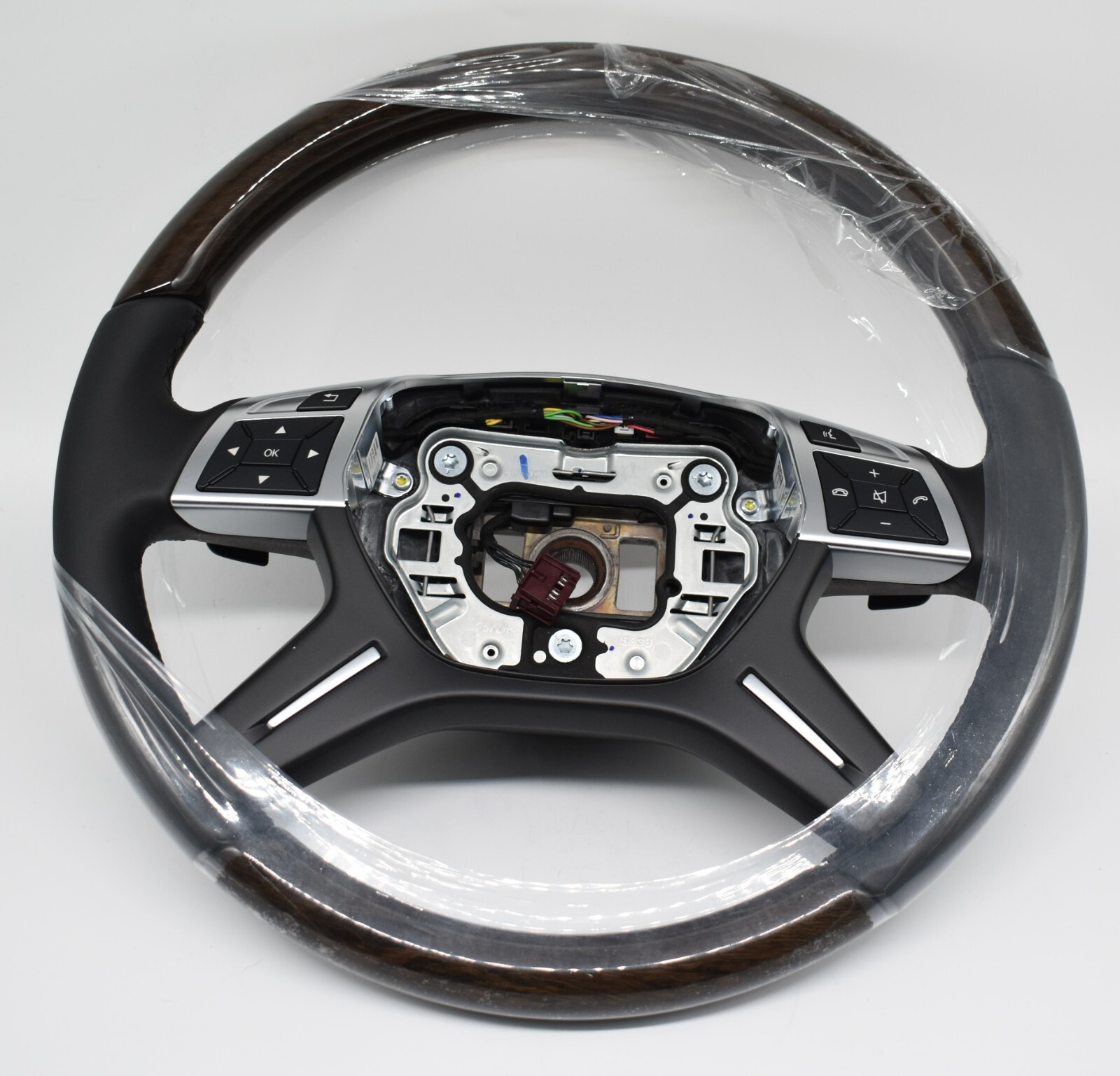 Original Mercedes w166 Holzlenkrad GL ML A1664609903 9E38 schwarz  