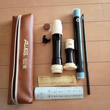 Aulos Recorder 9
