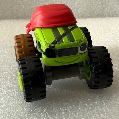Blaze and The Monster Machines Die Cast Pickle Dressed as Pirate Monster Truck