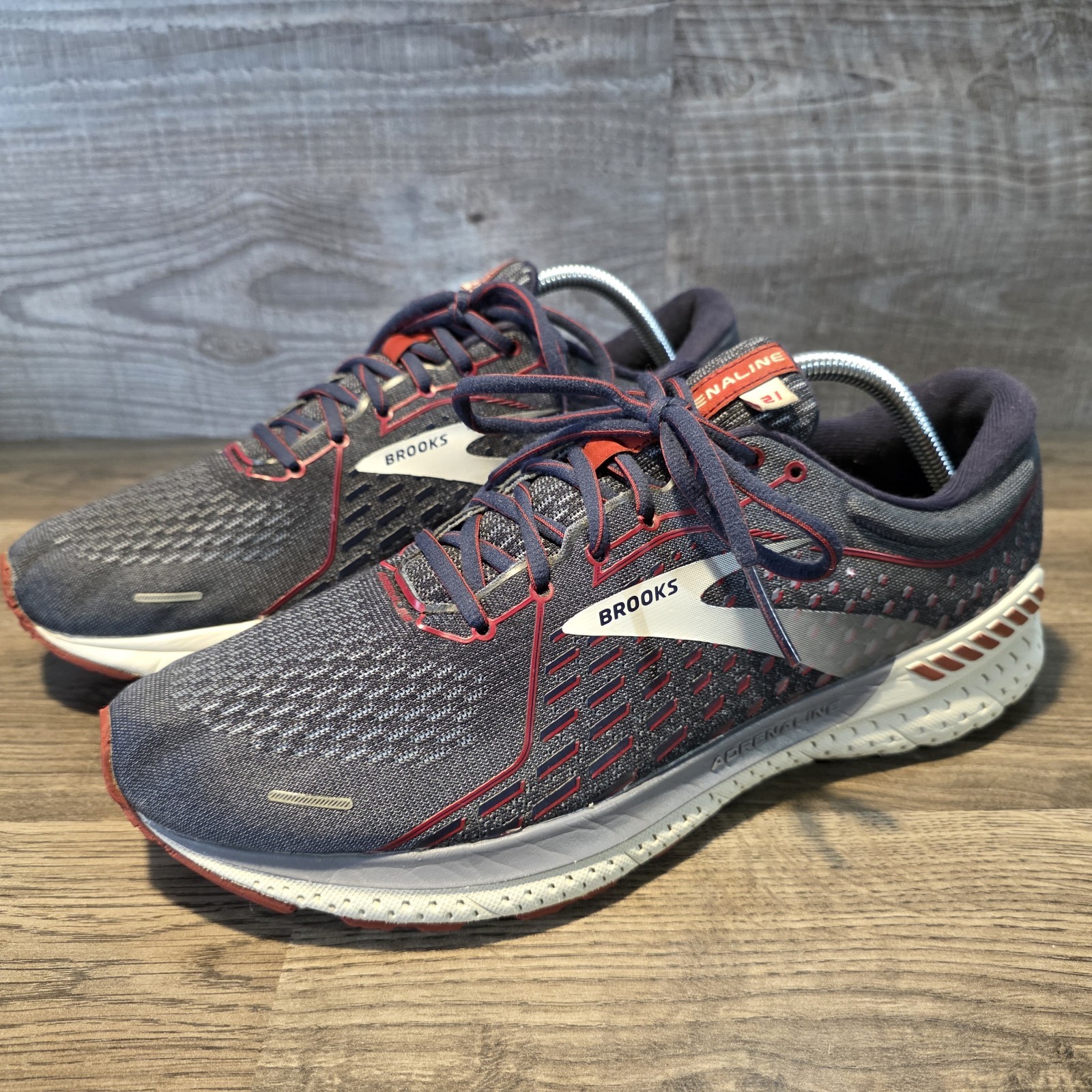 Brooks Adrenaline GTS 21 Athletic Running Shoes Blue Red Men’s Size 10