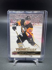 2014-15 Upper Deck UD Canvas #C221 Derrick Pouliot YG RC Young Guns Rookie