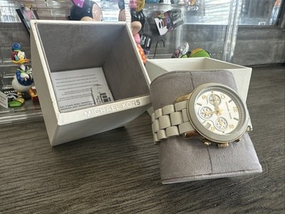 MICHAEL KORS Runway MK5145 Quartz Mineral Crystal Watch Chronograph 6'' wrist