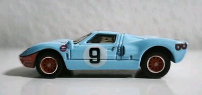 Hot Wheels Ford Gt-40 Gulf Premium Real Rider Diorama Pack Lemans