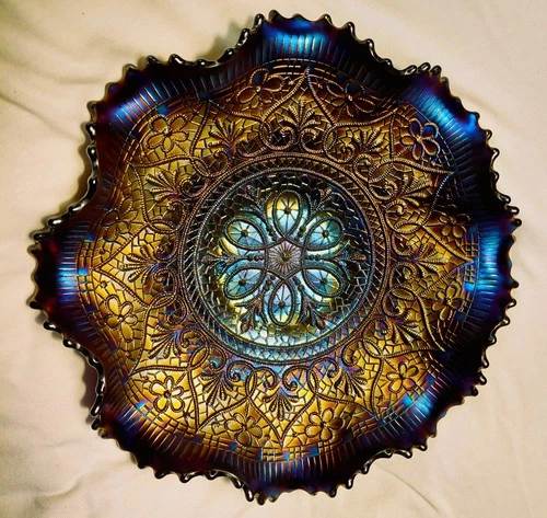 Outstanding Northwood Carnival Glass Hearts & Flowers Ruffled Bowl in "BLUE"