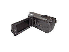 Canon VIXIA HF200A 15x Optical Zoom CMOS Digital Video Camcorder - UNTESTED
