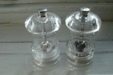 Cole & Mason Acrylic Salt & Pepper Mill Gift Set Clear