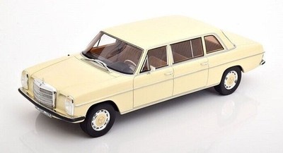 CULT MODELS MERCEDES V114 1970 1:18 Scale CML004-2 Cream Diecast Resin 230 W114