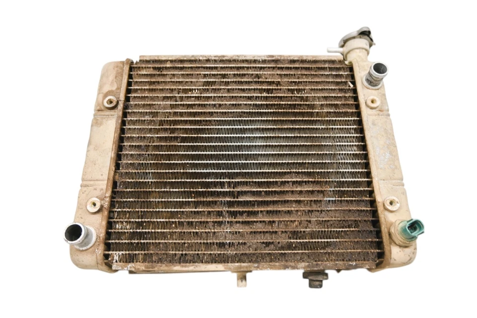 06 Can-Am Outlander Max 400 XT 4x4 Radiador Bombardier Foto 2 de 4