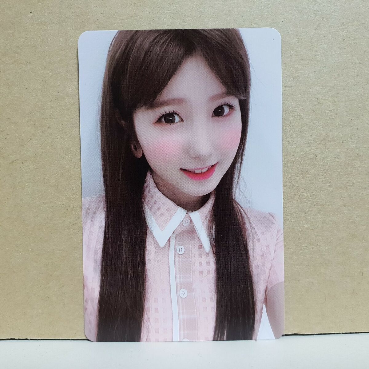 IZ*ONE HEART*IZ 2st Mini Album Violeta ver. Photocard Select IZ*ONE HEART*IZ 2st Mini Album Violeta ver. Photocard Select