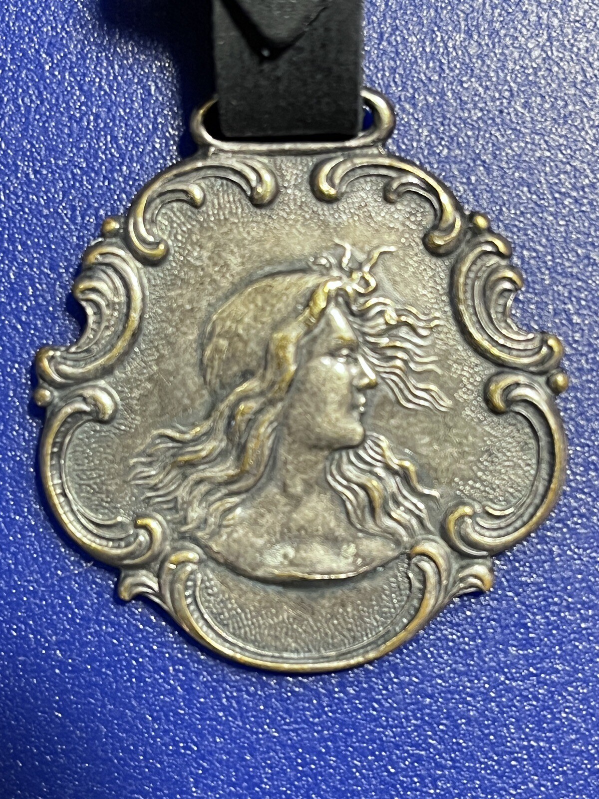 Picture 1 of 6