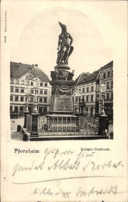 Ak Pforzheim im Schwarzwald, Krieger-Denkmal,  Statue, Platz,  - 4909408