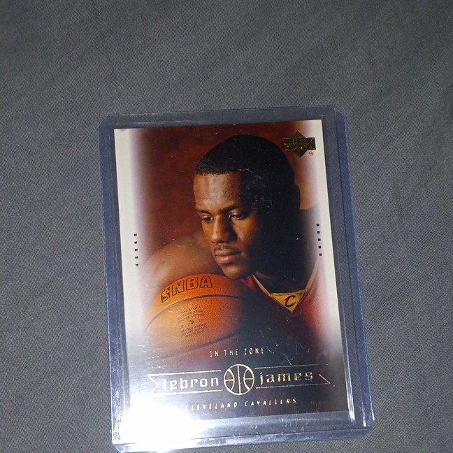 Upper Deck 2003 In the Zone LeBron James #13 Cleveland Cavaliers Card
