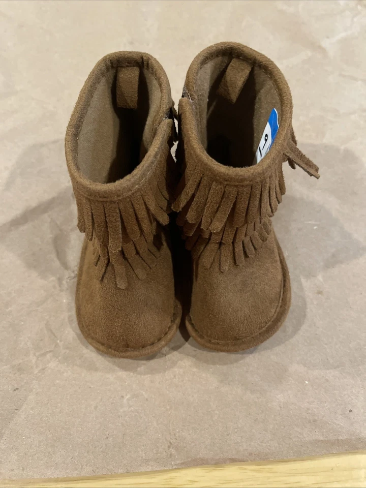 Stepping Stones 女宝宝棕色靴子 9 个月码 — 第 3/4 张图片