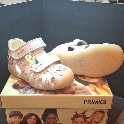 Primigi Girls White Hook & Loop Closed Toe Mary Jane Sandals Hearts EU 24