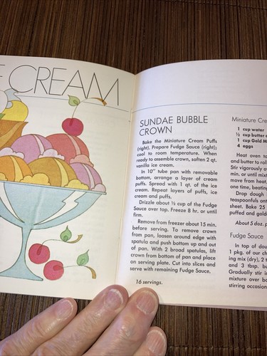 Vintage 1970 Show Off Desserts Extra Special Recipes Betty Crocker Booklet - Picture 6 of 7