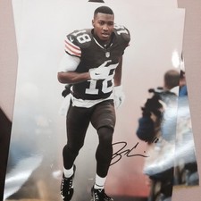 TAYLOR GABRIEL Autographed CLEVELAND BROWNS PHOTO #18 Gameday holo B