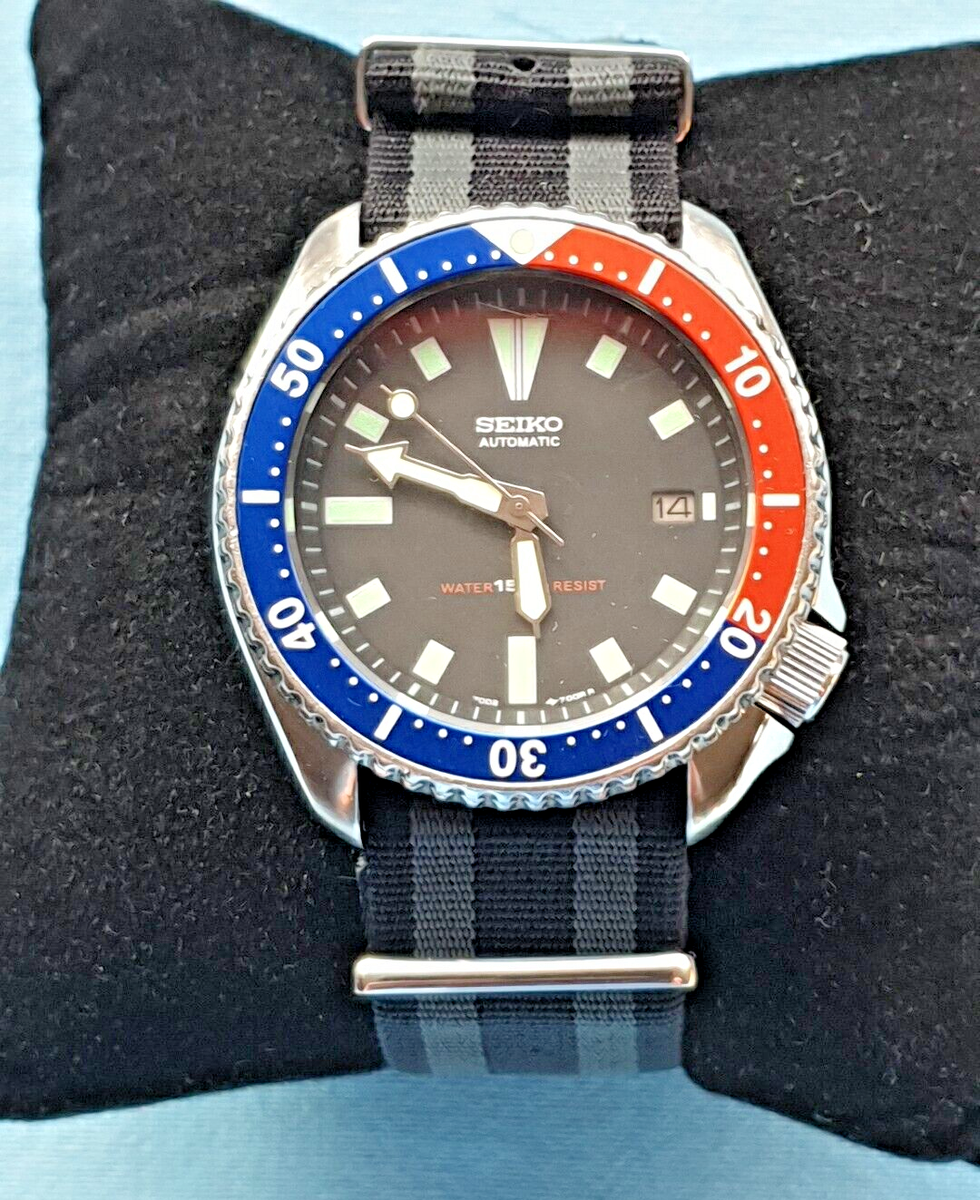 Vintage Seiko 7002-7000 SDS001 – Black Automatic, Divers Watch