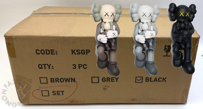 KAWS HOLIDAY SINGAPORE 3体セット Holiday Singapore camping set
