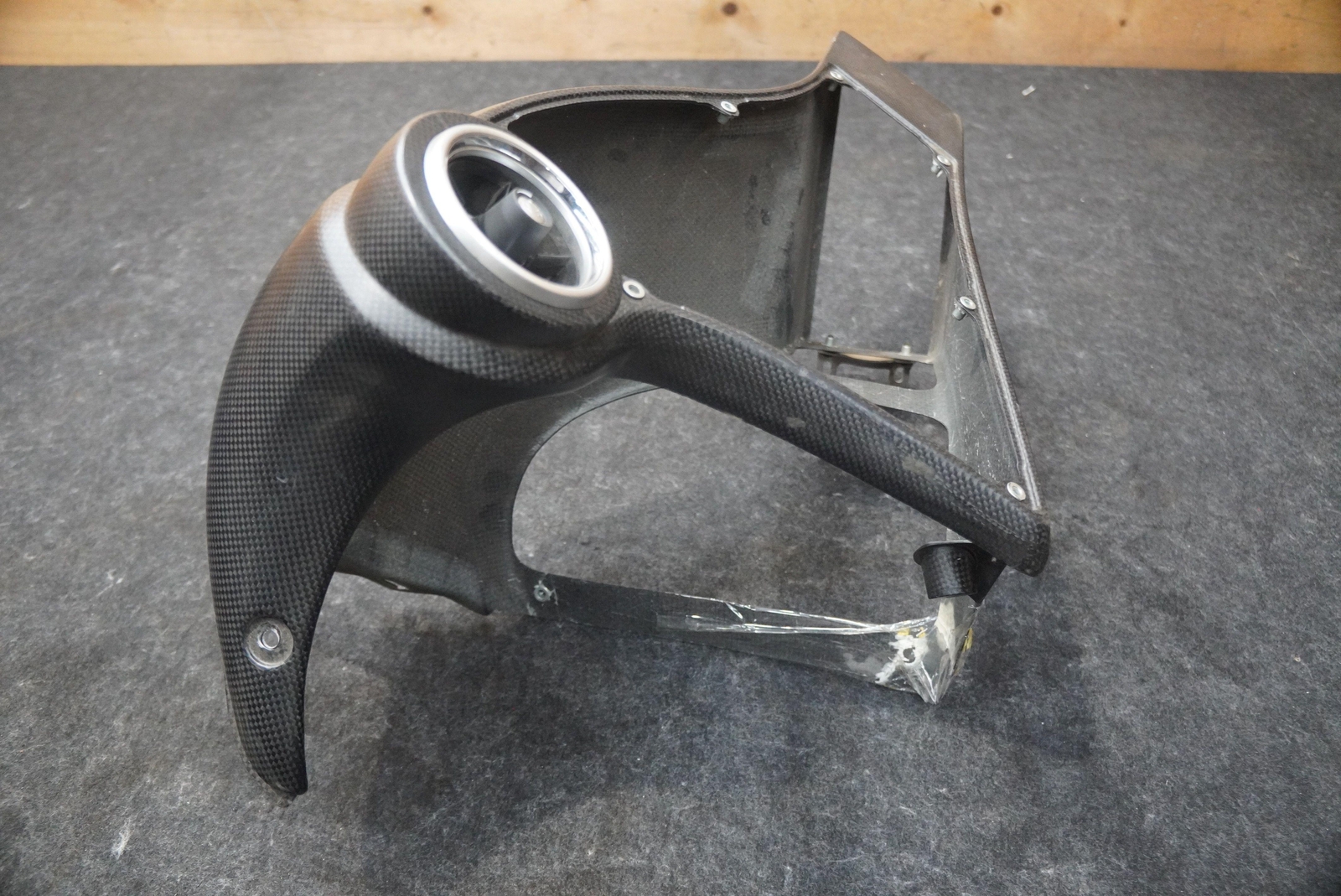 Center Dash Carbon Fiber Trim Panel Vent 88784000 Ferrari 488 Challenge *Note*