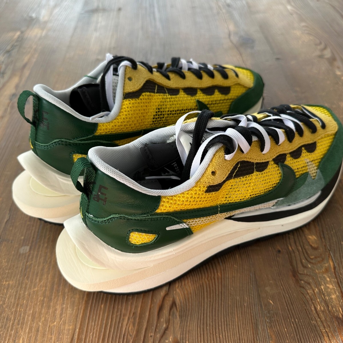 NIKE sacai Vapor Waffle Tour Yellow ブラジル Nike x sacai VaporWaffle 'Tour Yellow & Gorge Green-Sail