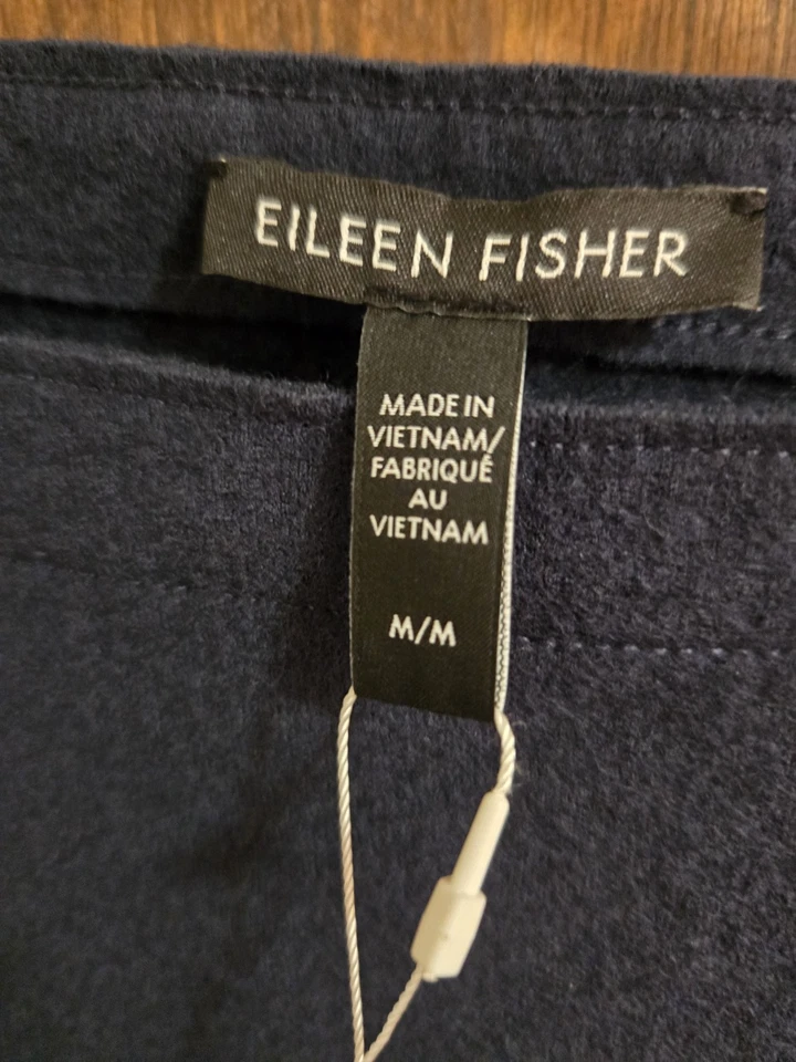 EILEEN FISHER 100% Wool Boiled Wool Jersey Bateau Neck Top Navy Blue Medium NWT - Image 4 of 4