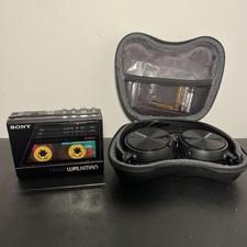 Sony WM-F77 Walkman Stereo Cassette Player FM/AM W/ Vintage Sony Headphones
