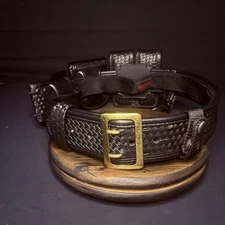 Bianchi Leather Duty Belt 34-36" w/Inner Belt, Radio, Magazine, Handcuff Holster