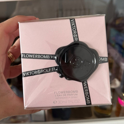 Viktor & Rolf Flowerbomb Eau de Parfum Spray 30 ml Normale Größe