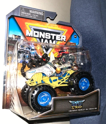 SPIN MASTER 2024 MONSTER JAM 1/64 TEMPEST STEED CRAZY CREATURES