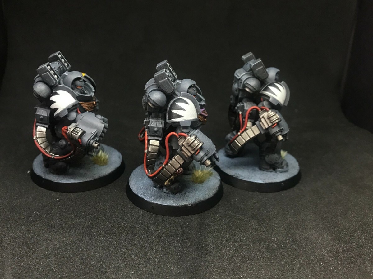 Figurines Warhammer 40K Space Wolves Aggressors – Propaint – Occasion