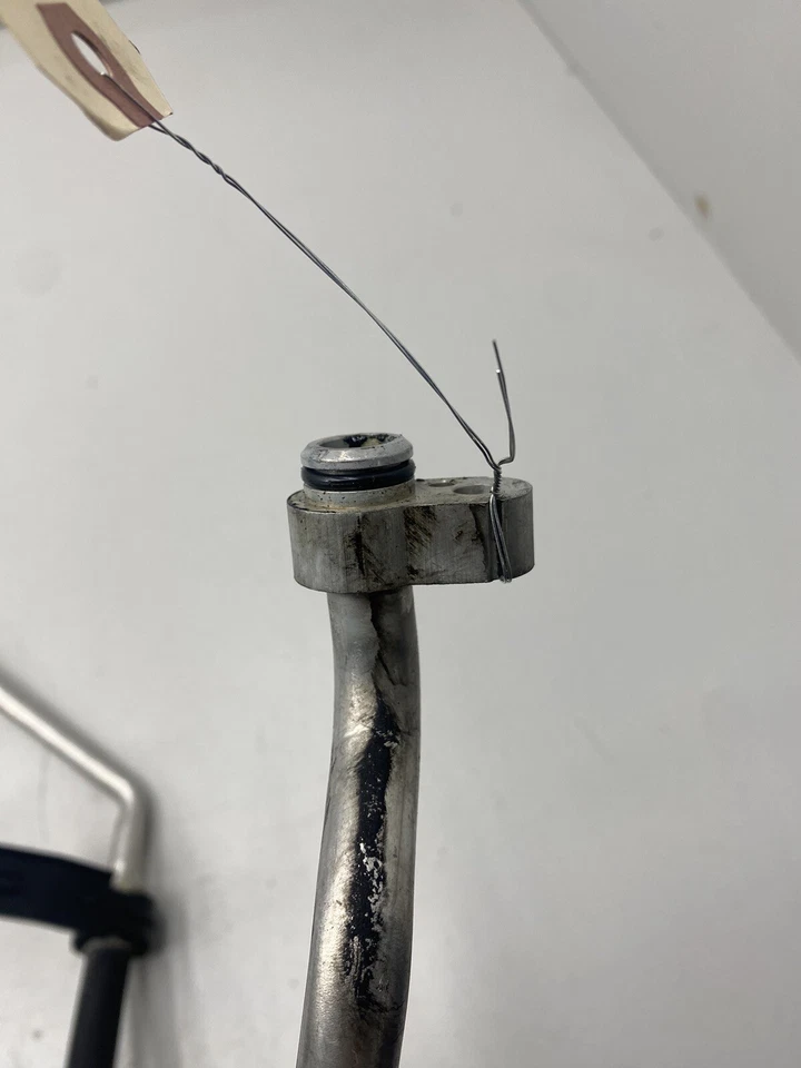 ⭐️2005 LEXUS RX 330 (MCU38) - EVAP TO AC COMPRESOR MANGUERA LÍNEA AC Foto 2 de 4