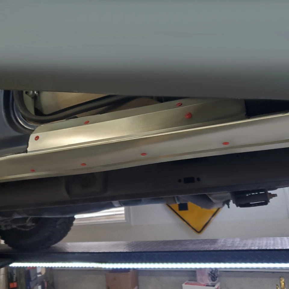 Slip-on Outer Rocker Panels For 03-06 2004 2005 Ford Expedition PAIR Left Right Foto 4 de 4