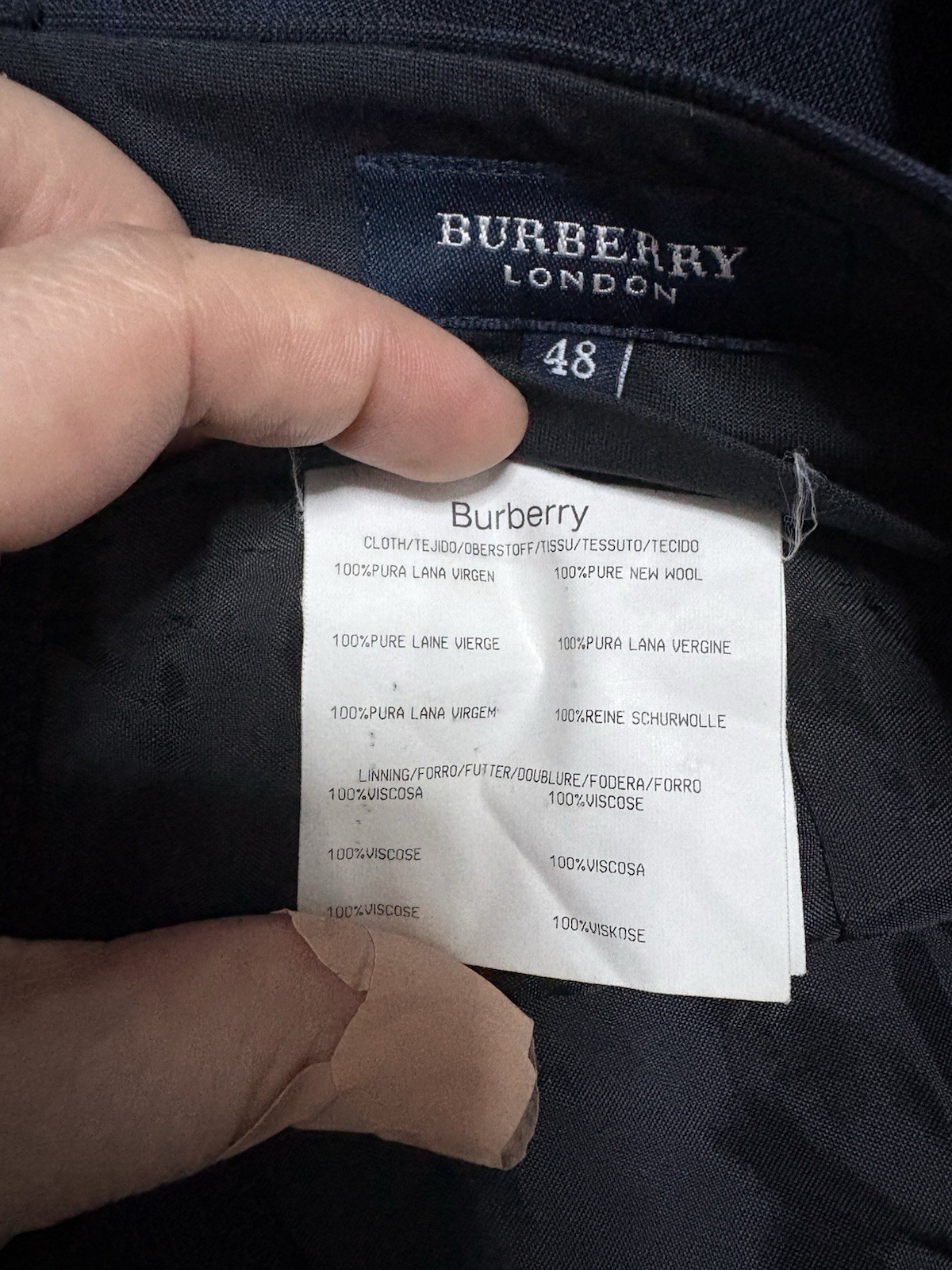 Burberry London Men's Suit Size 48 - 100% Virgin Wool - Blue - 2 Piece image 6