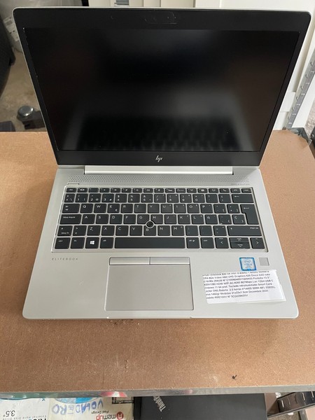 Portátil HP EliteBook 830 G6 Intel i5-8365U 1.6GHz 8GB 256SSD 13" FHD W11