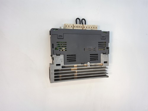 Servo Drive Mitsubishi MRJ3-20B - Usado - Imagen 2 de 2