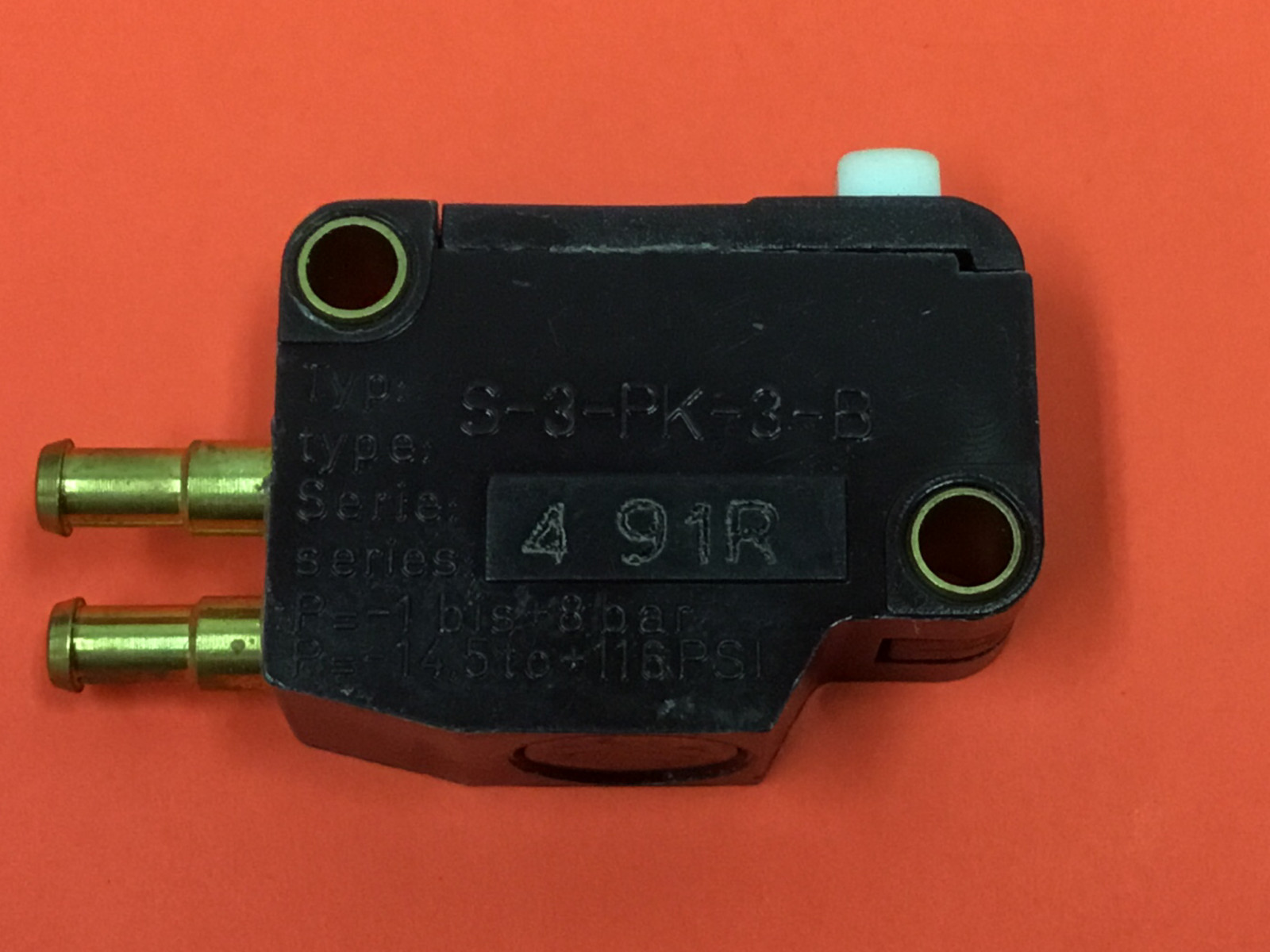 FESTO - P/N: S-3-PK-3-B - Air Switch - UNUSED