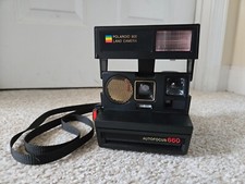 Vintage Polaroid 600 Land Camera Autofocus 660 w/ Original Strap untested