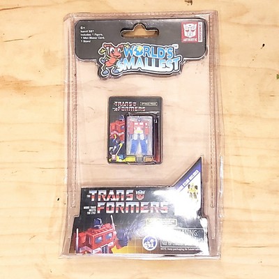 Hasbro Worlds Smallest Toys Transformers Optimus Prime  mini NIP