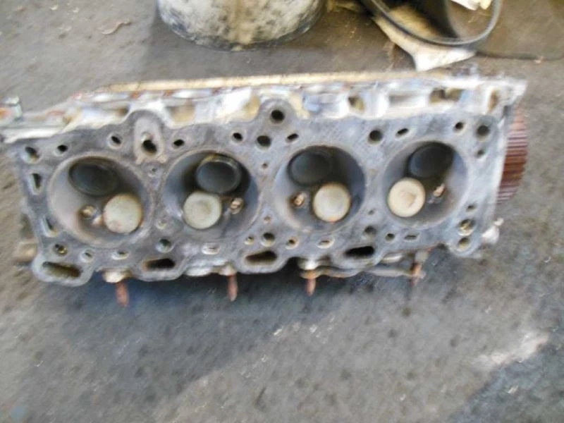 Cylinder Head Turbo Fits 87-89 SPECTRUM 506239 Foto 3 de 4