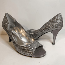Nina Silver Glitter Peep Toe Heels Size 8