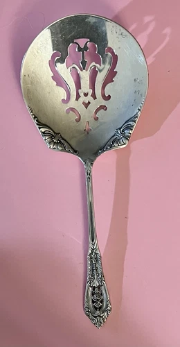 Sterling Silver Bon Bon Spoon In Rose Point By Wallace. 20.5 Grams, 4-7/8"