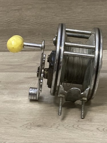 Penn No. 49 Level Wind Ocean Reel - Picture 6 of 12