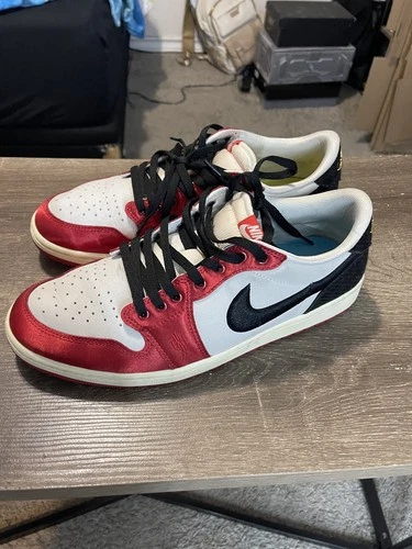 Nike Air Jordan 1 Retro Low OG Trophy Room Away FN0432-100 Size 12 