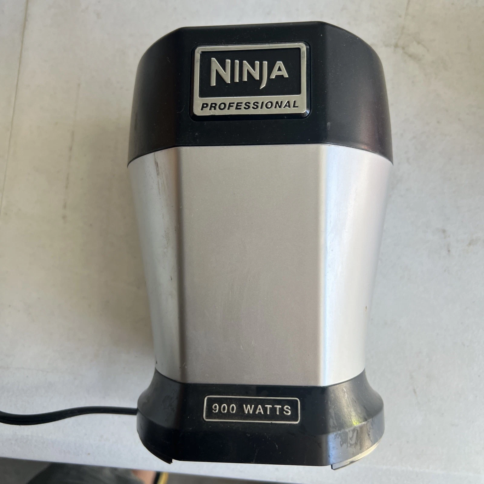 Nutri Ninja Professional Blender 900 Watts BL456 BASE Only