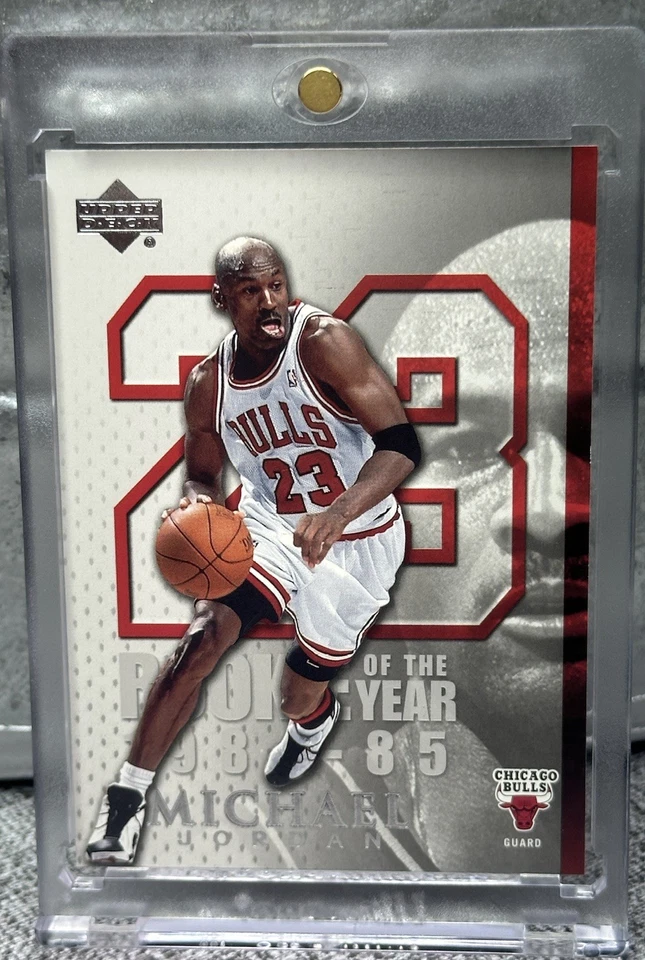 Tarjeta SSP Michael Jordan NOVATO DEL AÑO AUTÉNTICA CAMISETA DE LOS BULLS MUY RARA #23 Foto 2 de 4