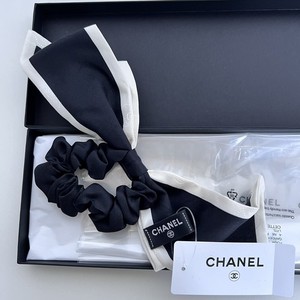 Chanel Scrunchie | eBay display picture 1