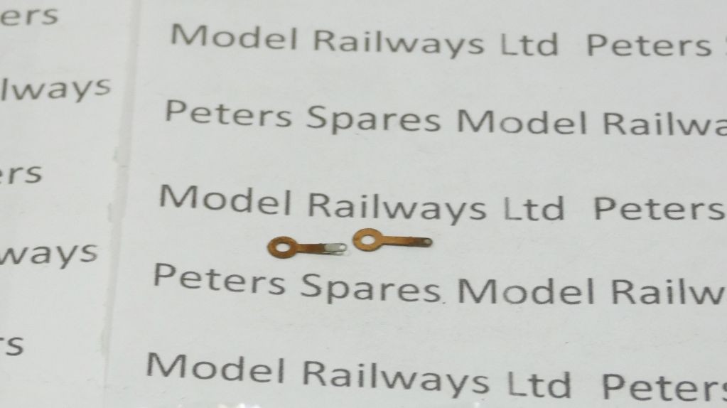 Dapol 300180 57xx N Gauge Pickup (Pair)
