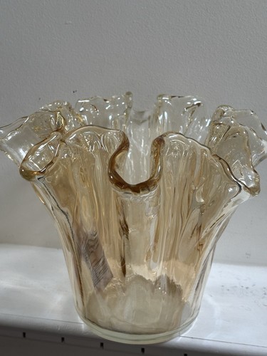 Tammaro MURANO Amber Handkerchief Ruffled Edge Hand Blown Glass Vase 8.75” Tall - Picture 5 of 21